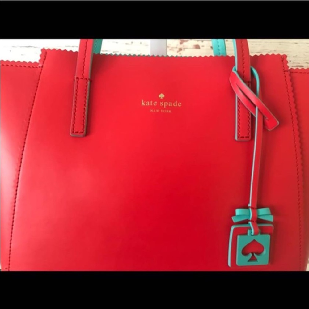 Kate Spade Tote - Picture 2 of 8